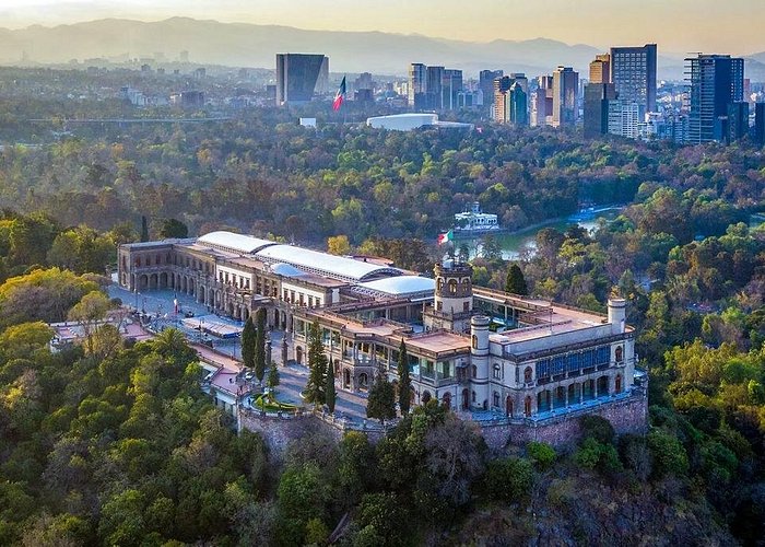 Private Chapultepec Castle Tour