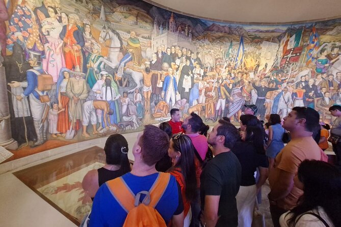 Chapultepec Castle Tour and its Surroundings